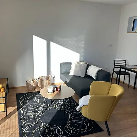Holiday home Dum Pro Hosty V Zahrade