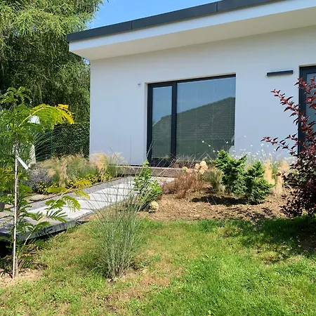Holiday home Dum Pro Hosty V Zahrade