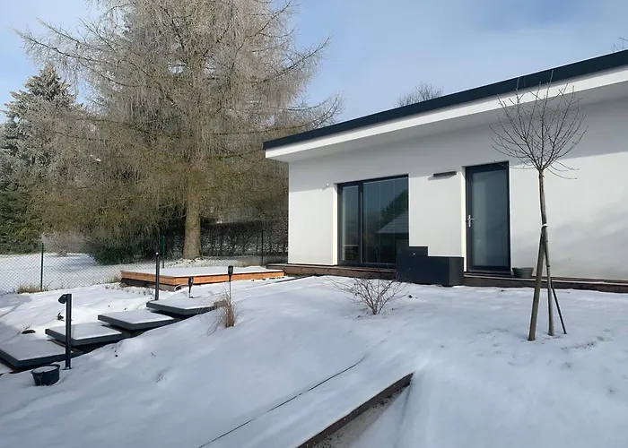 Dum Pro Hosty V Zahrade Tatil Evi *